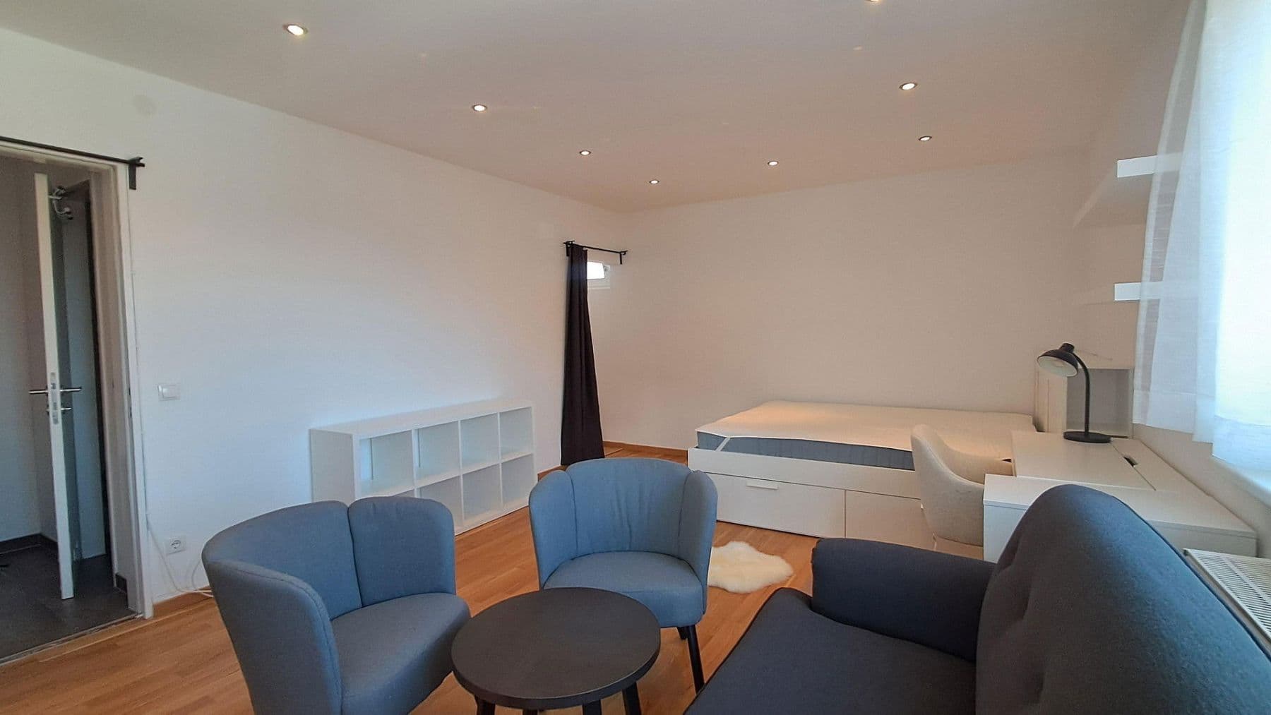 Pronájem bytu 1+1 32 m², Pacherstrasse 32, Innsbruck, Tyrolsko Pronájem bytu 1+1 32 m², Pacherstrasse 32, Innsbruck, Tyrolsko