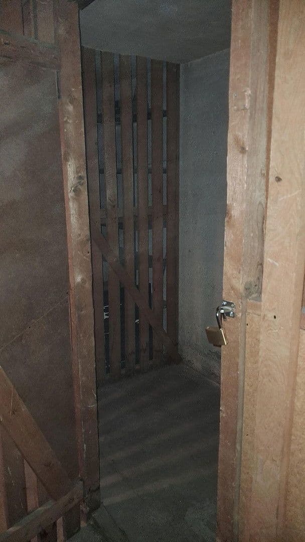 Pronájem bytu 1+1 32 m², Pacherstrasse 32, Innsbruck, Tyrolsko Pronájem bytu 1+1 32 m², Pacherstrasse 32, Innsbruck, Tyrolsko