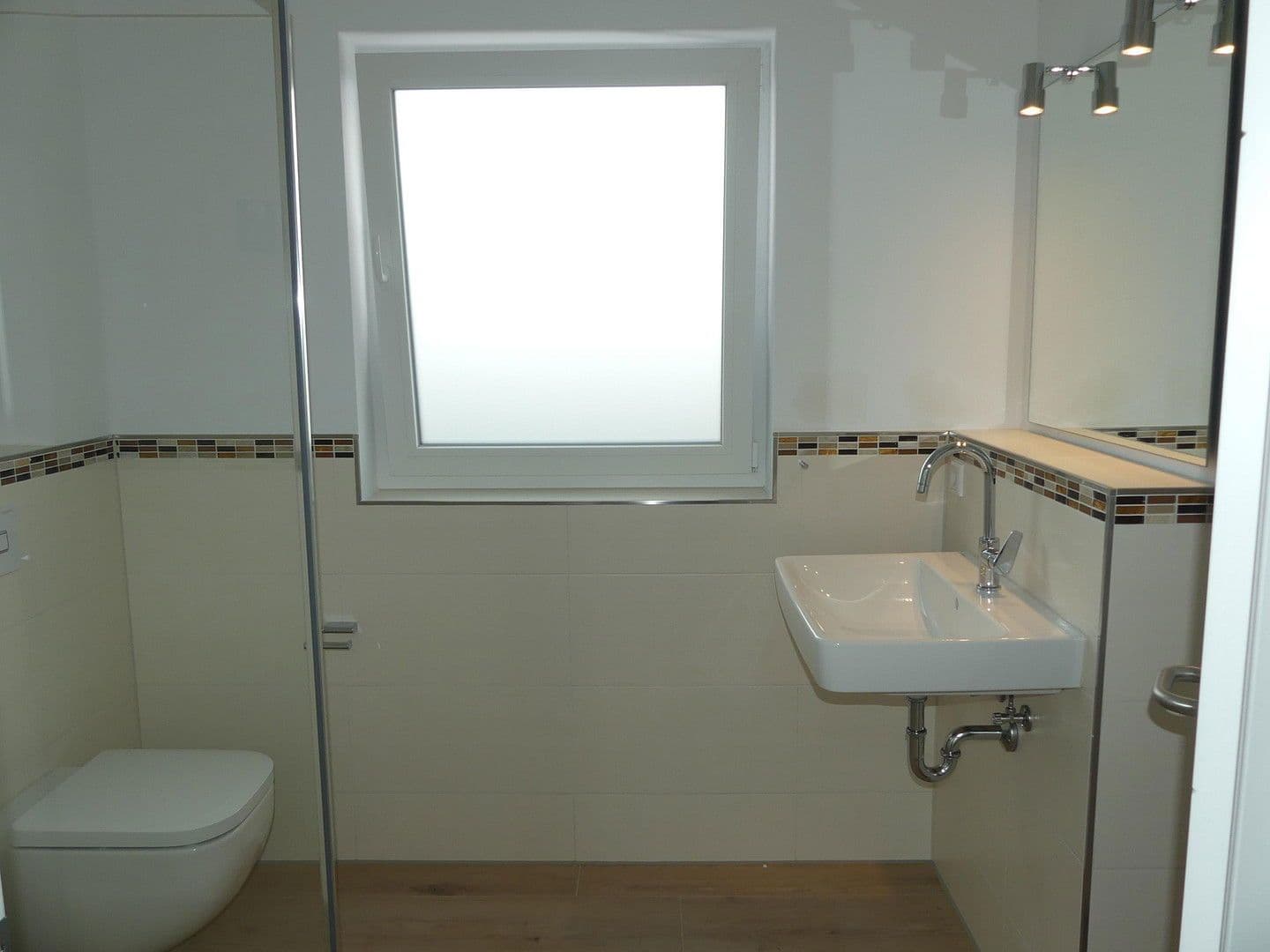 Pronájem domu 141 m², pozemek 238 m², Drochtersen, Dolní Sasko Pronájem domu 141 m², pozemek 238 m², Drochtersen, Dolní Sasko