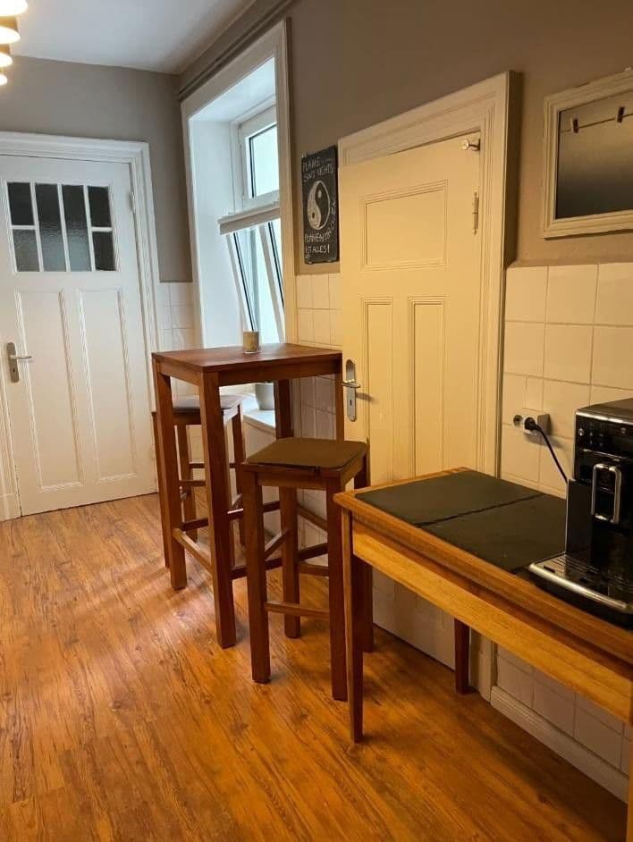 Pronájem bytu 3+1 70 m², Hamburg-Nord, Hamburg Pronájem bytu 3+1 70 m², Hamburg-Nord, Hamburg