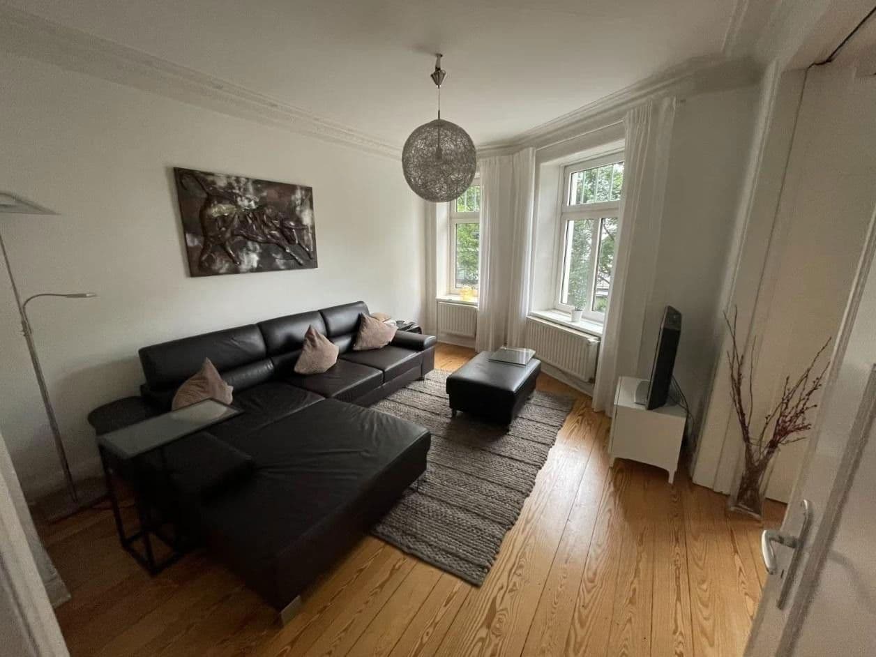 Pronájem bytu 3+1 70 m², Hamburg-Nord, Hamburg Pronájem bytu 3+1 70 m², Hamburg-Nord, Hamburg