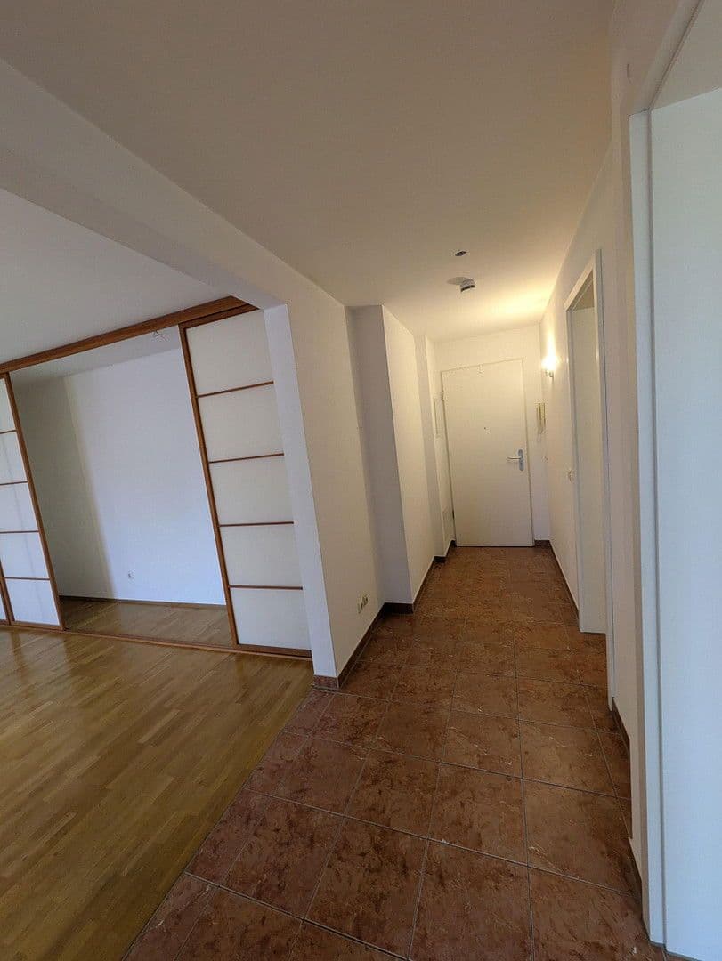 Prodej bytu 2+1 51 m², München, Bavorsko Prodej bytu 2+1 51 m², München, Bavorsko