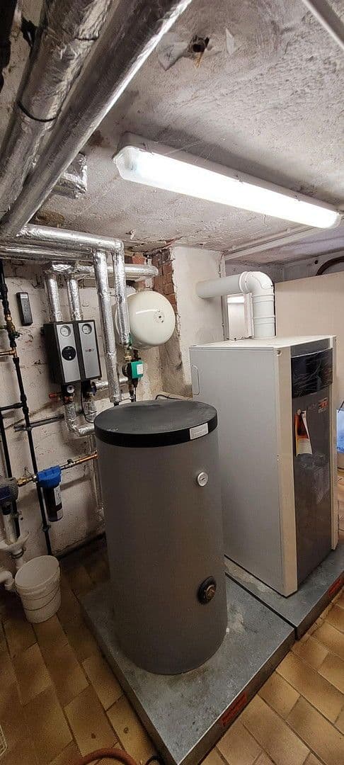 Prodej domu 94 m², pozemek 466 m², Gemünden am Main, Bavorsko Prodej domu 94 m², pozemek 466 m², Gemünden am Main, Bavorsko