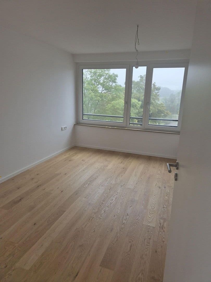 Pronájem bytu 3+1 67 m², Gämsenbergstraße 10, Gerlingen, Bádensko-Württembersko Pronájem bytu 3+1 67 m², Gämsenbergstraße 10, Gerlingen, Bádensko-Württembersko