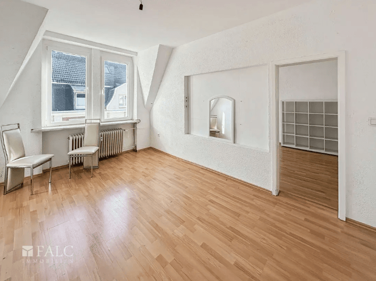 Pronájem bytu 4+1 75 m², Wiescherstraße 9, Wuppertal, Severní Porýní-Vestfálsko Pronájem bytu 4+1 75 m², Wiescherstraße 9, Wuppertal, Severní Porýní-Vestfálsko