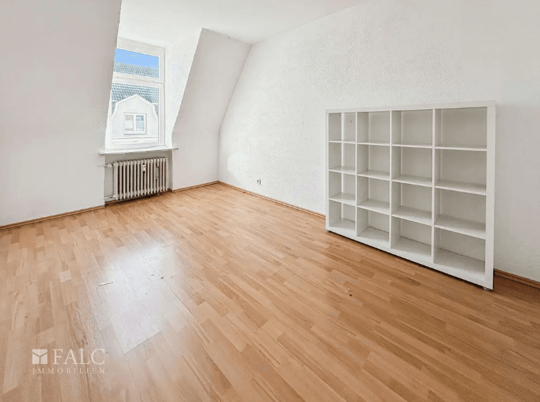 Pronájem bytu 4+1 75 m², Wiescherstraße 9, Wuppertal, Severní Porýní-Vestfálsko Pronájem bytu 4+1 75 m², Wiescherstraße 9, Wuppertal, Severní Porýní-Vestfálsko