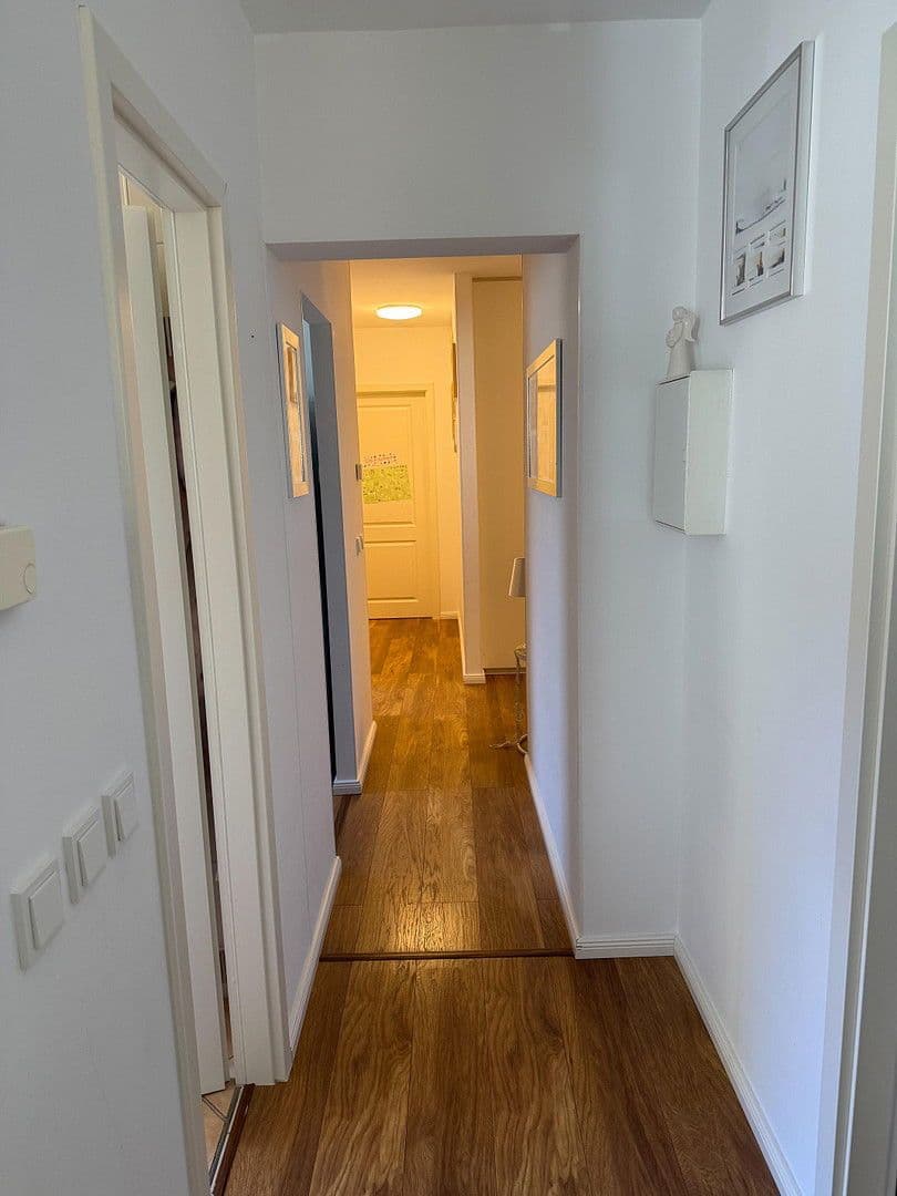 Prodej bytu 4+1 115 m², Berlin, Berlín Prodej bytu 4+1 115 m², Berlin, Berlín