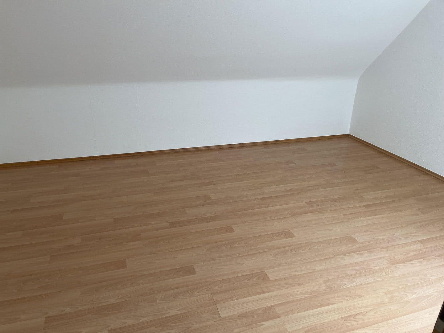 Pronájem bytu 4+1 77 m², Beseler Str. 20, Gummersbach, Severní Porýní-Vestfálsko Pronájem bytu 4+1 77 m², Beseler Str. 20, Gummersbach, Severní Porýní-Vestfálsko