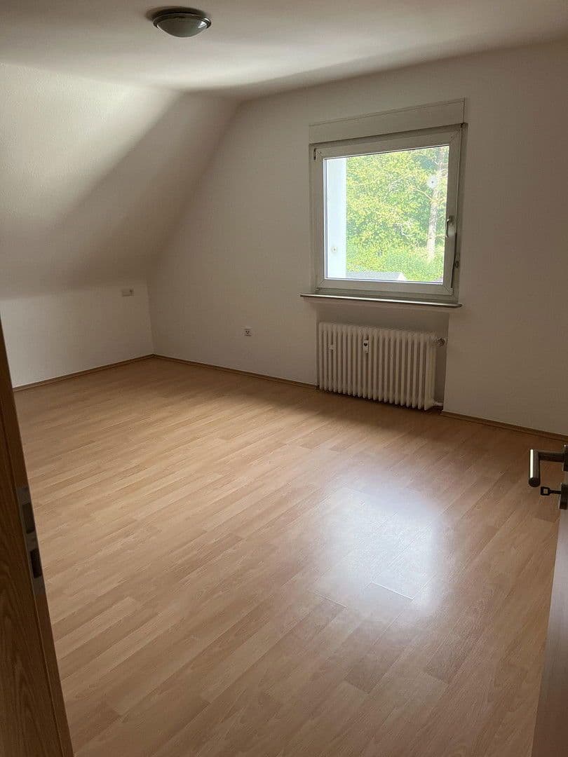 Pronájem bytu 4+1 77 m², Beseler Str. 20, Gummersbach, Severní Porýní-Vestfálsko Pronájem bytu 4+1 77 m², Beseler Str. 20, Gummersbach, Severní Porýní-Vestfálsko