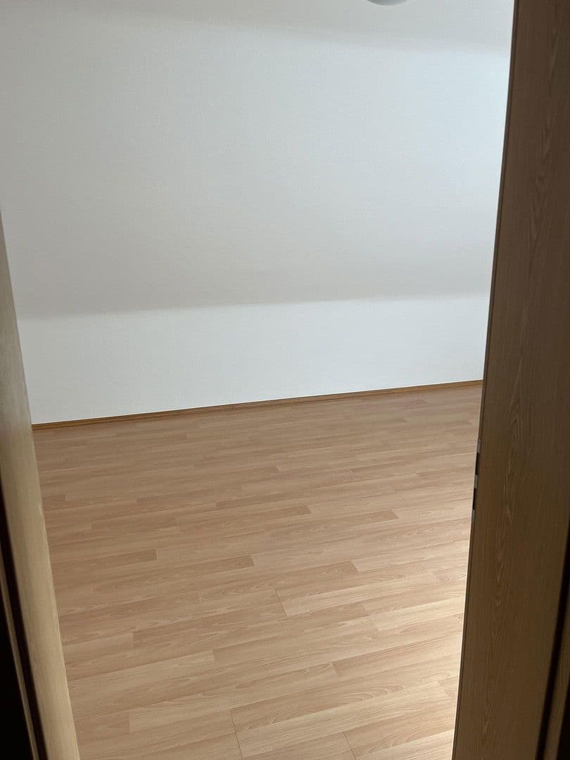 Pronájem bytu 4+1 77 m², Beseler Str. 20, Gummersbach, Severní Porýní-Vestfálsko Pronájem bytu 4+1 77 m², Beseler Str. 20, Gummersbach, Severní Porýní-Vestfálsko