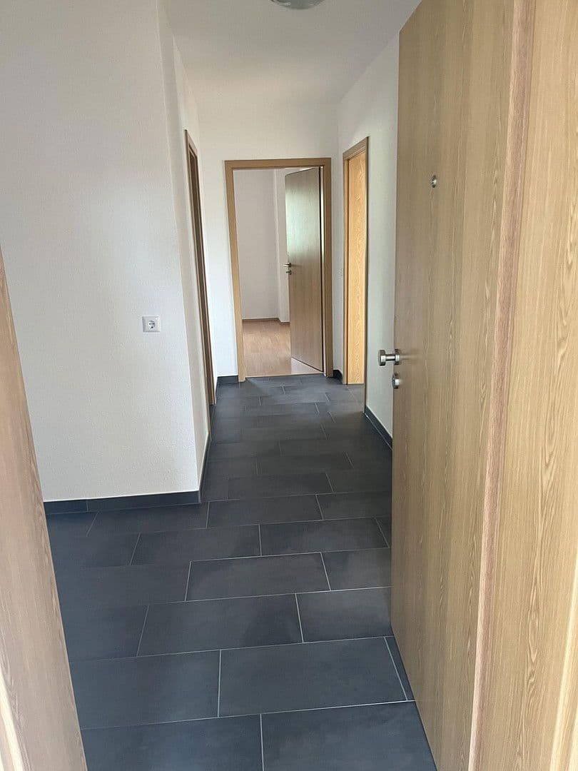 Pronájem bytu 4+1 77 m², Beseler Str. 20, Gummersbach, Severní Porýní-Vestfálsko Pronájem bytu 4+1 77 m², Beseler Str. 20, Gummersbach, Severní Porýní-Vestfálsko