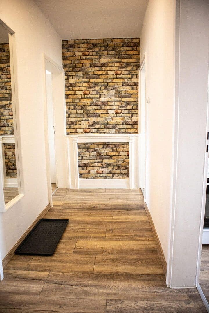 Pronájem bytu 1+1 44 m², Neue Straße 6, Laatzen, Dolní Sasko Pronájem bytu 1+1 44 m², Neue Straße 6, Laatzen, Dolní Sasko