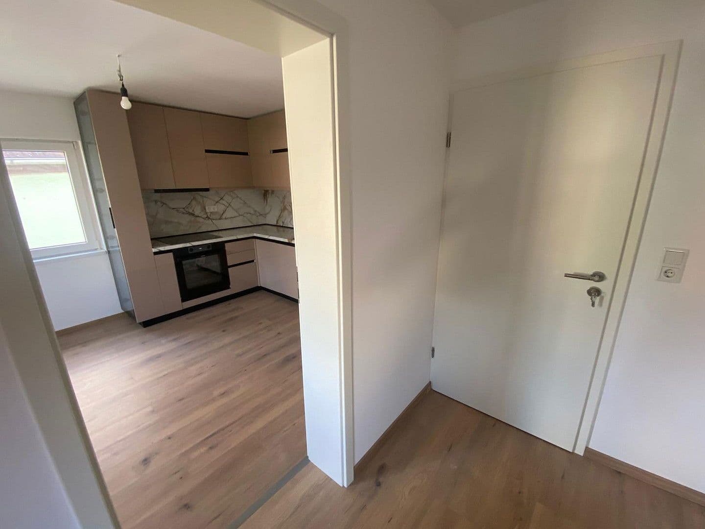 Pronájem bytu 2+1 56 m², Würzburg, Bavorsko Pronájem bytu 2+1 56 m², Würzburg, Bavorsko