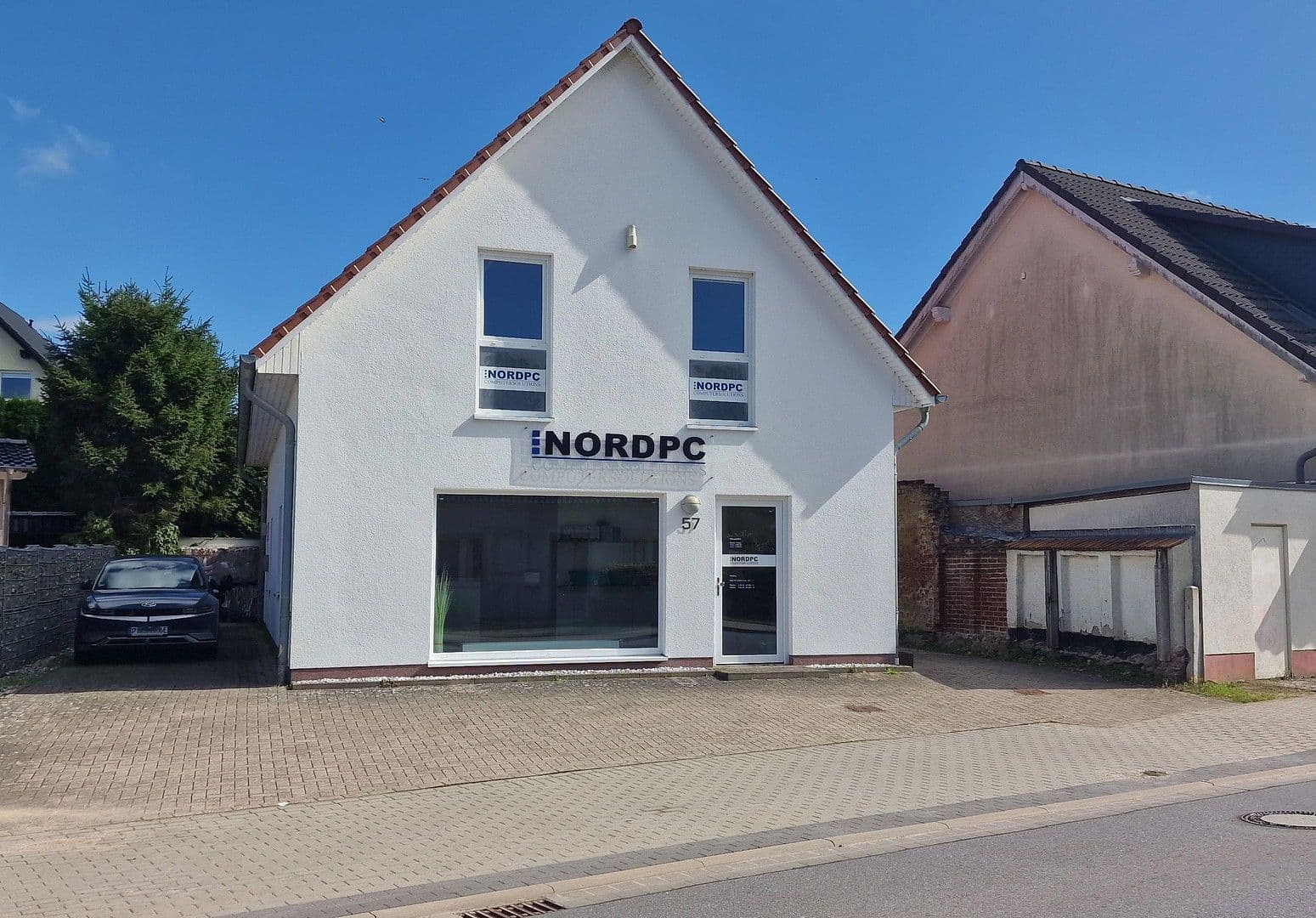 Prodej domu 175 m², pozemek 403 m², Bergen auf Rügen, Mecklenburg-Vorpommern Prodej domu 175 m², pozemek 403 m², Bergen auf Rügen, Mecklenburg-Vorpommern