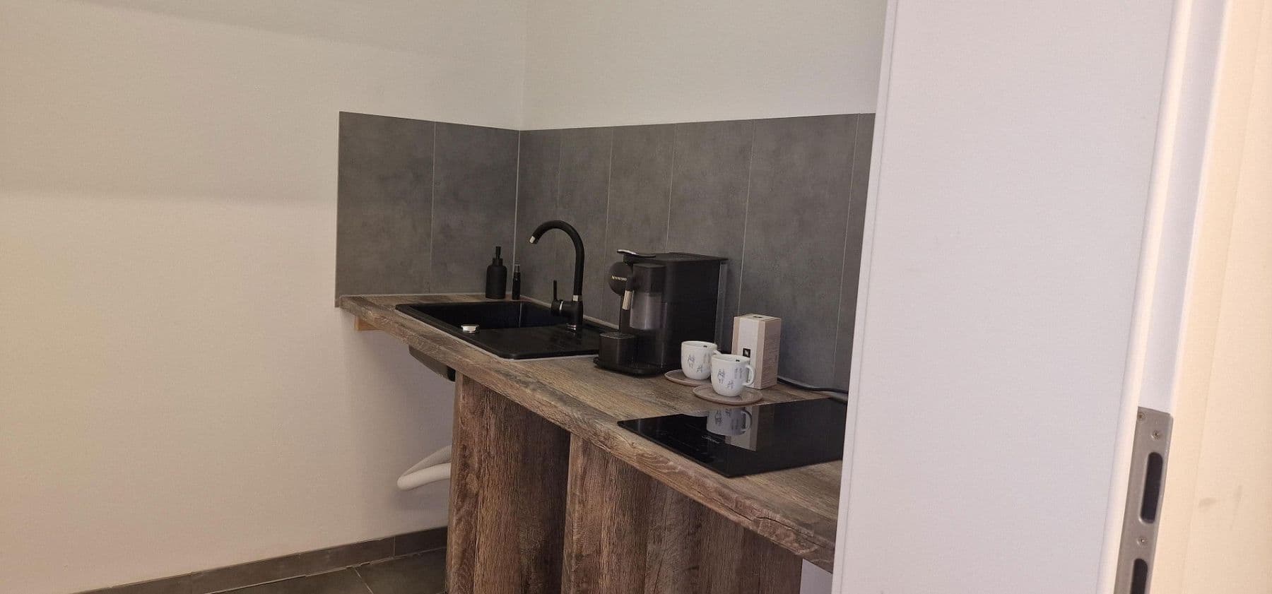 Prodej domu 175 m², pozemek 403 m², Bergen auf Rügen, Mecklenburg-Vorpommern Prodej domu 175 m², pozemek 403 m², Bergen auf Rügen, Mecklenburg-Vorpommern