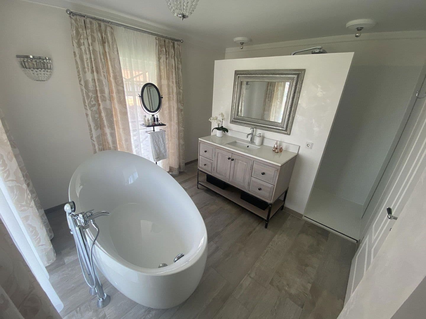 Prodej domu 300 m², pozemek 906 m², Hechingen, Bádensko-Württembersko Prodej domu 300 m², pozemek 906 m², Hechingen, Bádensko-Württembersko