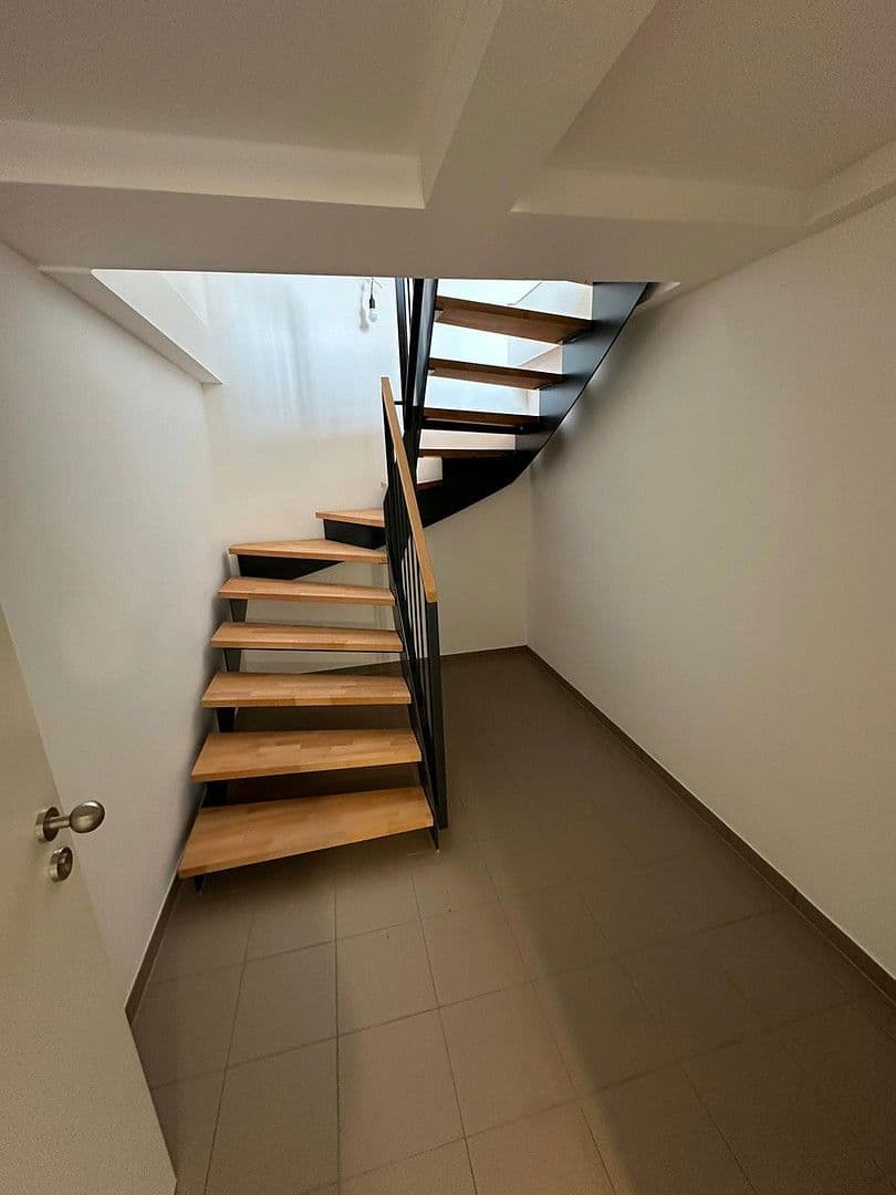 Pronájem bytu 4+1 146 m², Marktplatz 3+4, Markt Indersdorf, Bavorsko Pronájem bytu 4+1 146 m², Marktplatz 3+4, Markt Indersdorf, Bavorsko