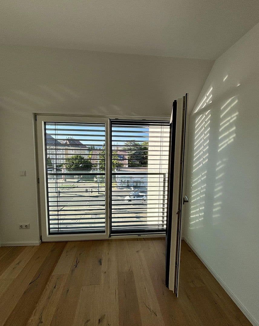 Pronájem bytu 1+1 32 m², Feldkellergasse 16, Wien, Wien Pronájem bytu 1+1 32 m², Feldkellergasse 16, Wien, Wien