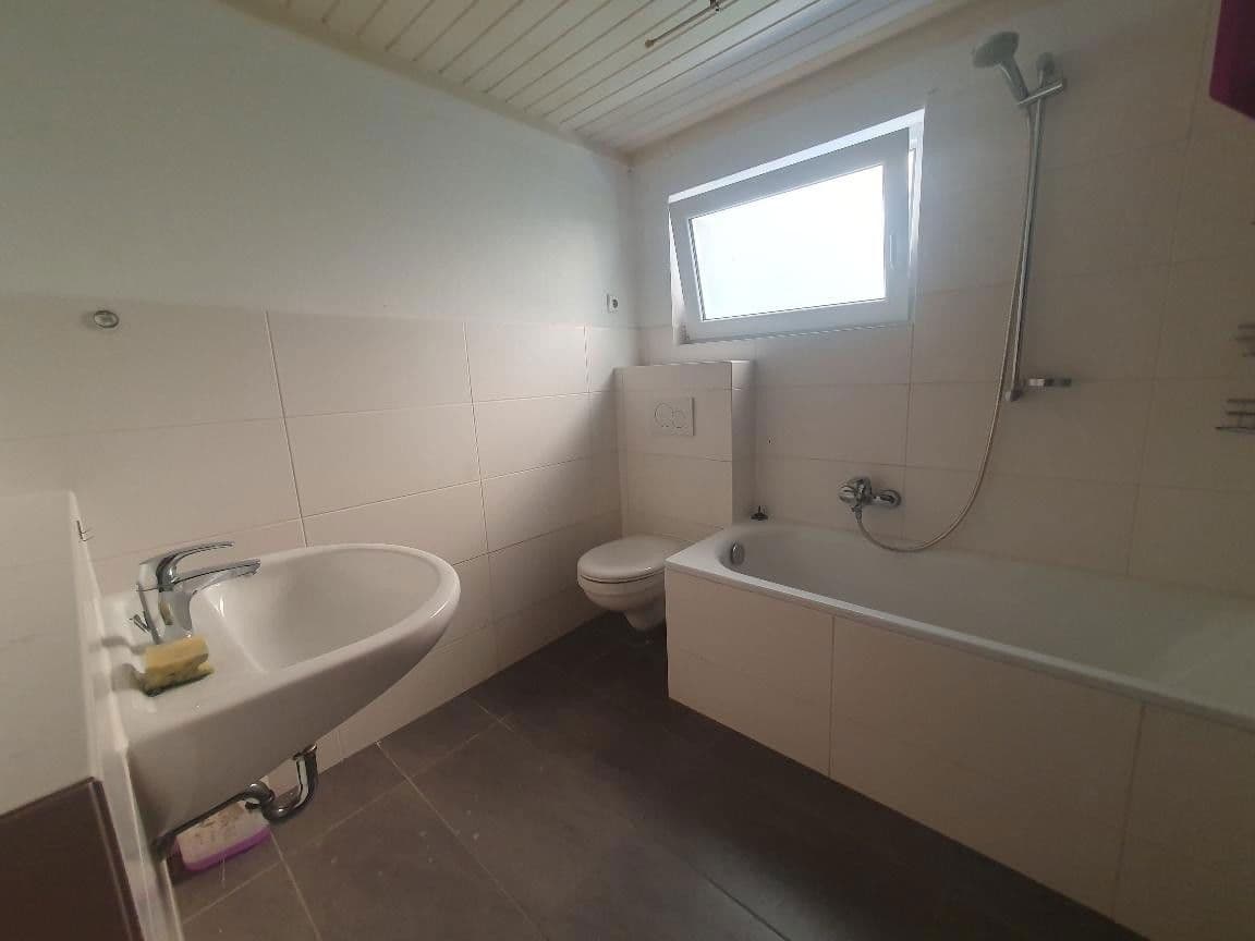 Pronájem bytu 3+1 80 m², Frammersbach, Bavorsko Pronájem bytu 3+1 80 m², Frammersbach, Bavorsko