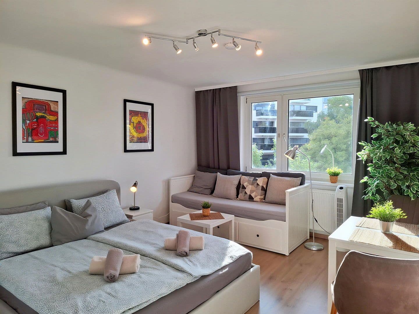 Pronájem bytu 5+1 101 m², Johann Nepomuk Berger Platz 4/10, Wien, Wien Pronájem bytu 5+1 101 m², Johann Nepomuk Berger Platz 4/10, Wien, Wien