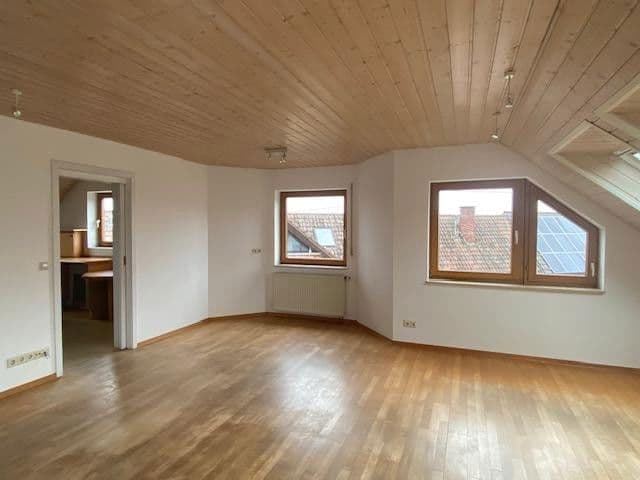 Prodej bytu 4+1 92 m², Herbrechtingen, Bádensko-Württembersko Prodej bytu 4+1 92 m², Herbrechtingen, Bádensko-Württembersko