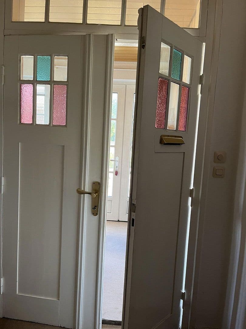 Prodej domu 244 m², pozemek 800 m², Treenestraße 58, Treia, Šlesvicko-Holštýnsko Prodej domu 244 m², pozemek 800 m², Treenestraße 58, Treia, Šlesvicko-Holštýnsko