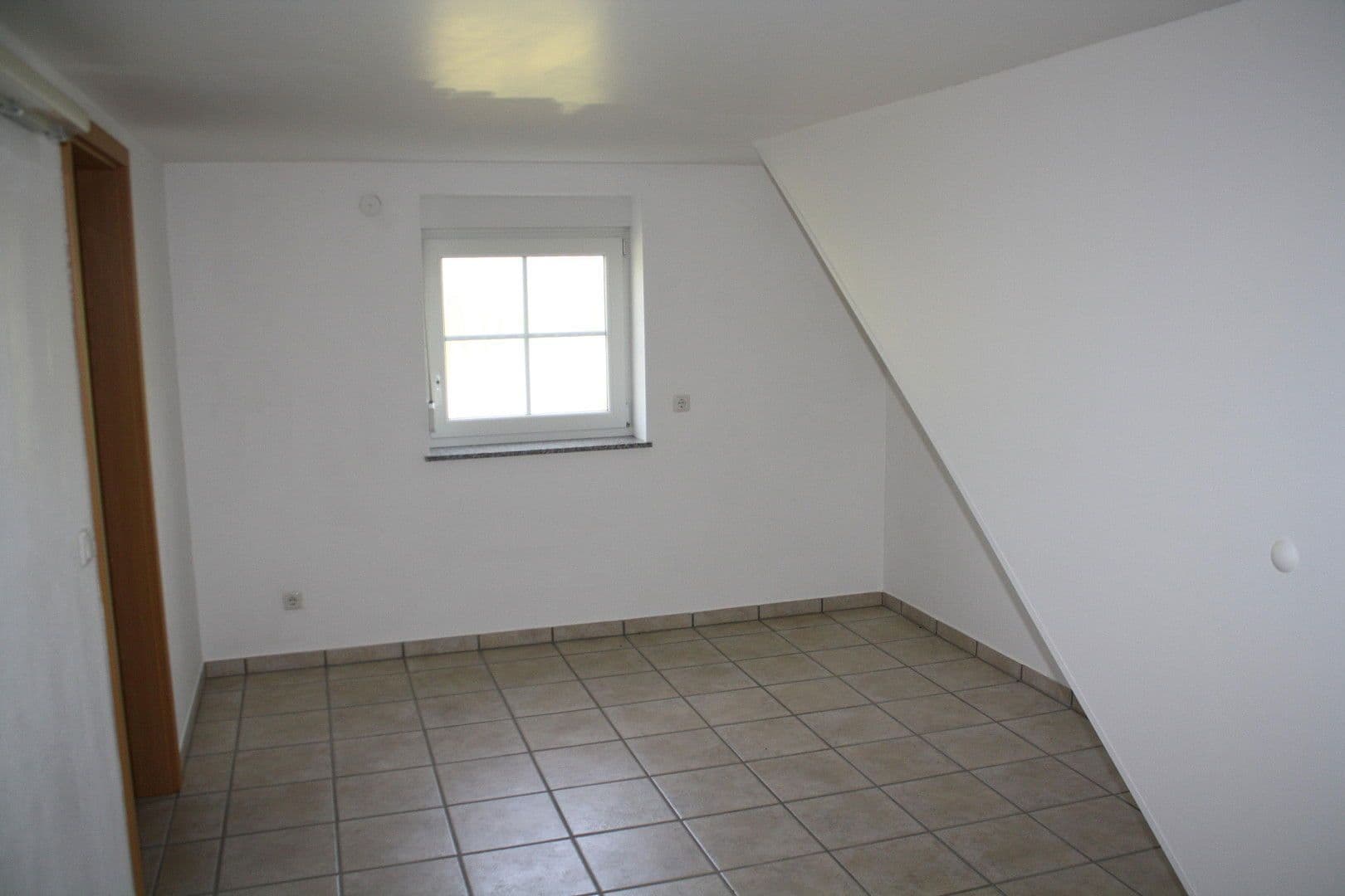 Prodej domu 229 m², pozemek 1.132 m², Messerich, Porýní-Falc Prodej domu 229 m², pozemek 1.132 m², Messerich, Porýní-Falc