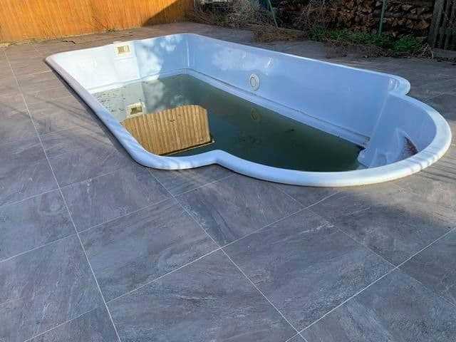 Prodej domu 170 m², pozemek 630 m², Triftstrasse 3, Pyrbaum, Bavorsko Prodej domu 170 m², pozemek 630 m², Triftstrasse 3, Pyrbaum, Bavorsko