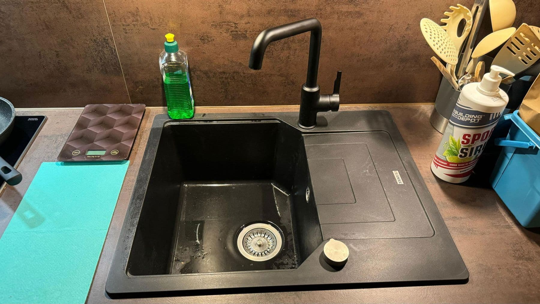 Pronájem bytu 2+1 59 m², Kanalweg 1, Niederstetten, Bádensko-Württembersko Pronájem bytu 2+1 59 m², Kanalweg 1, Niederstetten, Bádensko-Württembersko