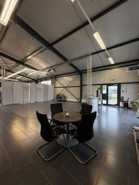 Prodej nebytového prostoru 1.482 m², Kornstr. 3, Hartheim am Rhein, Bádensko-Württembersko Prodej nebytového prostoru 1.482 m², Kornstr. 3, Hartheim am Rhein, Bádensko-Württembersko