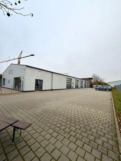 Prodej nebytového prostoru 1.482 m², Kornstr. 3, Hartheim am Rhein, Bádensko-Württembersko Prodej nebytového prostoru 1.482 m², Kornstr. 3, Hartheim am Rhein, Bádensko-Württembersko