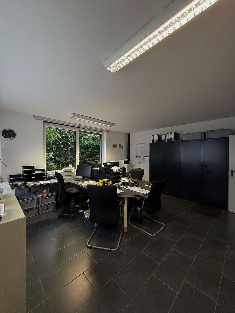 Prodej nebytového prostoru 1.482 m², Kornstr. 3, Hartheim am Rhein, Bádensko-Württembersko Prodej nebytového prostoru 1.482 m², Kornstr. 3, Hartheim am Rhein, Bádensko-Württembersko