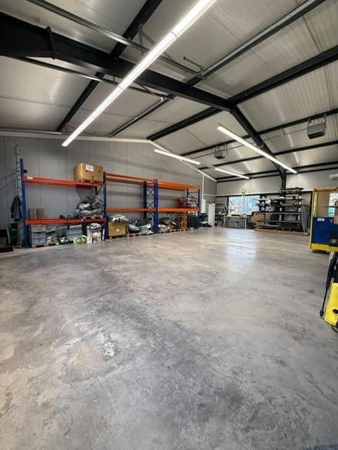 Prodej nebytového prostoru 1.482 m², Kornstr. 3, Hartheim am Rhein, Bádensko-Württembersko Prodej nebytového prostoru 1.482 m², Kornstr. 3, Hartheim am Rhein, Bádensko-Württembersko