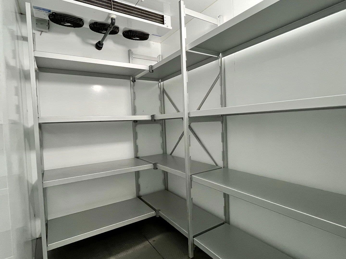 Pronájem nebytového prostoru 212 m², Neustadt in Holstein, Šlesvicko-Holštýnsko Pronájem nebytového prostoru 212 m², Neustadt in Holstein, Šlesvicko-Holštýnsko