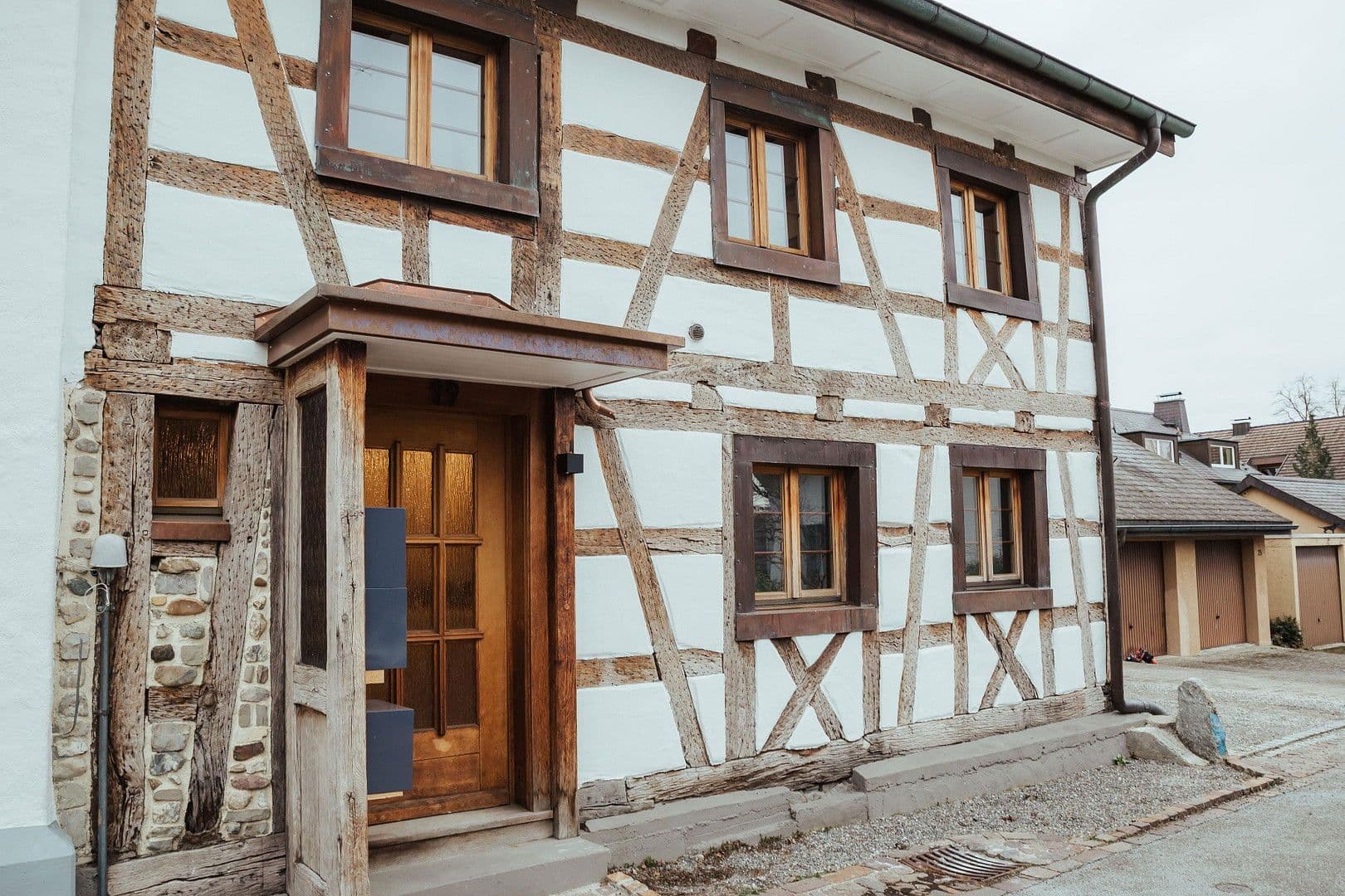Pronájem bytu 3+1 70 m², Kehlhofstr. 19, Büsingen am Hochrhein, Bádensko-Württembersko Pronájem bytu 3+1 70 m², Kehlhofstr. 19, Büsingen am Hochrhein, Bádensko-Württembersko