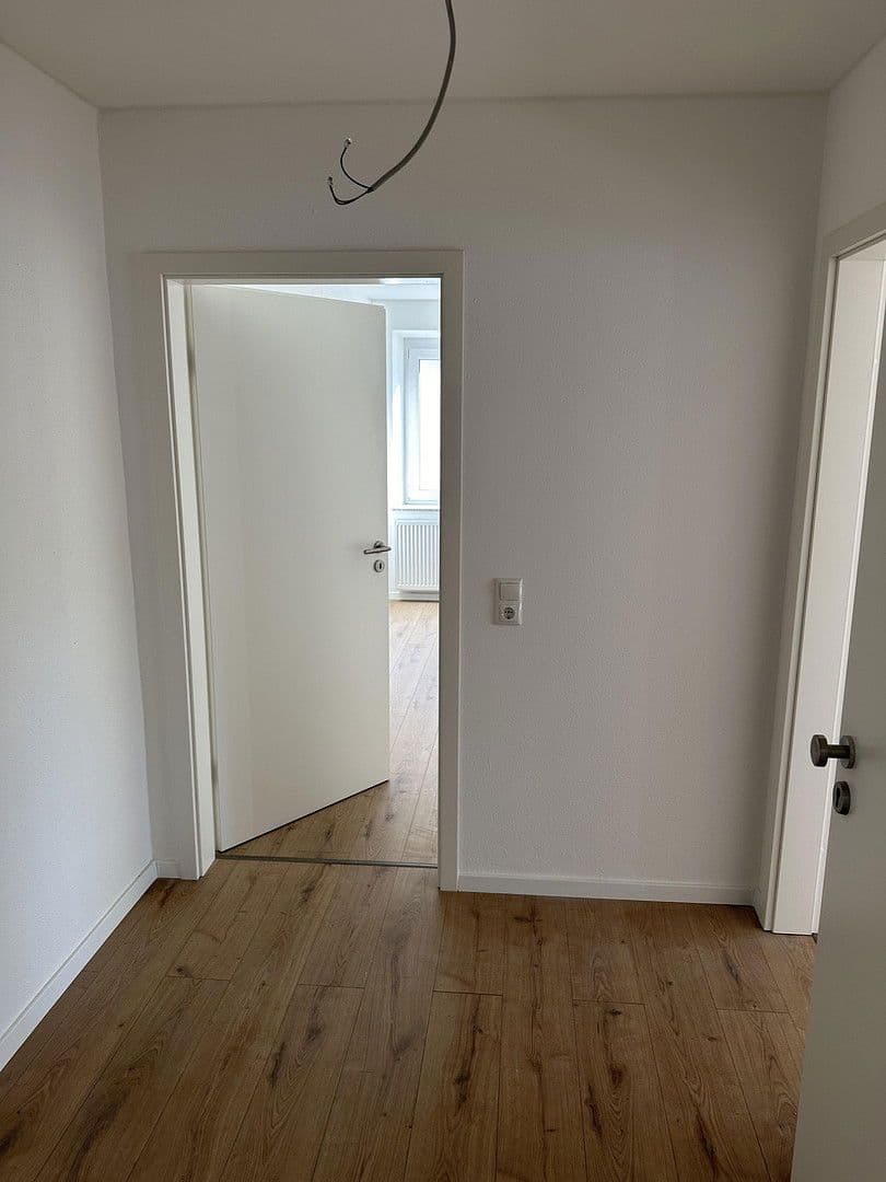 Pronájem bytu 2+1 58 m², Bahnhofstraße 27, Thannhausen, Bavorsko Pronájem bytu 2+1 58 m², Bahnhofstraße 27, Thannhausen, Bavorsko