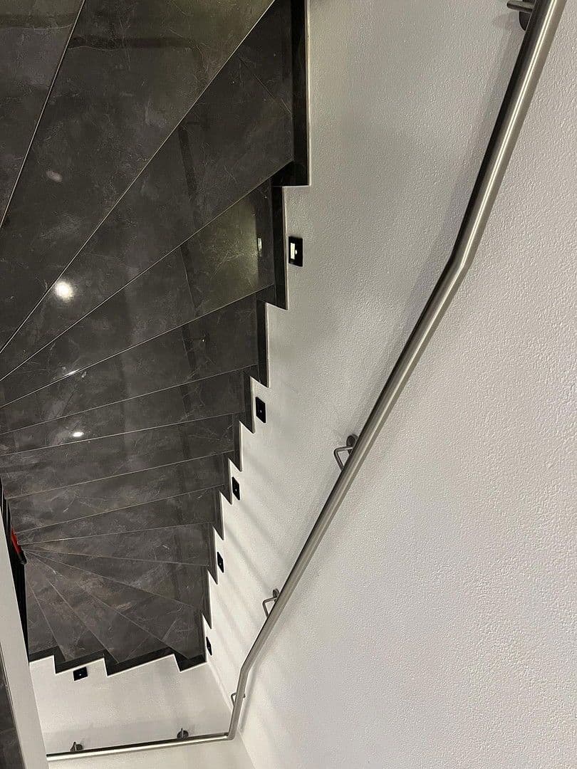 Pronájem domu 200 m², pozemek 150 m², Auf der Weingartsweide 20 A, Neuberg, Hessen Pronájem domu 200 m², pozemek 150 m², Auf der Weingartsweide 20 A, Neuberg, Hessen