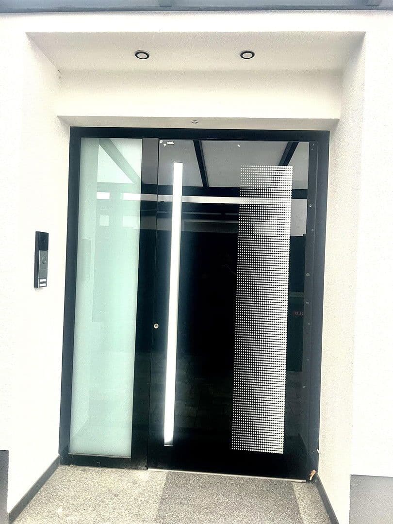 Pronájem domu 200 m², pozemek 150 m², Auf der Weingartsweide 20 A, Neuberg, Hessen Pronájem domu 200 m², pozemek 150 m², Auf der Weingartsweide 20 A, Neuberg, Hessen