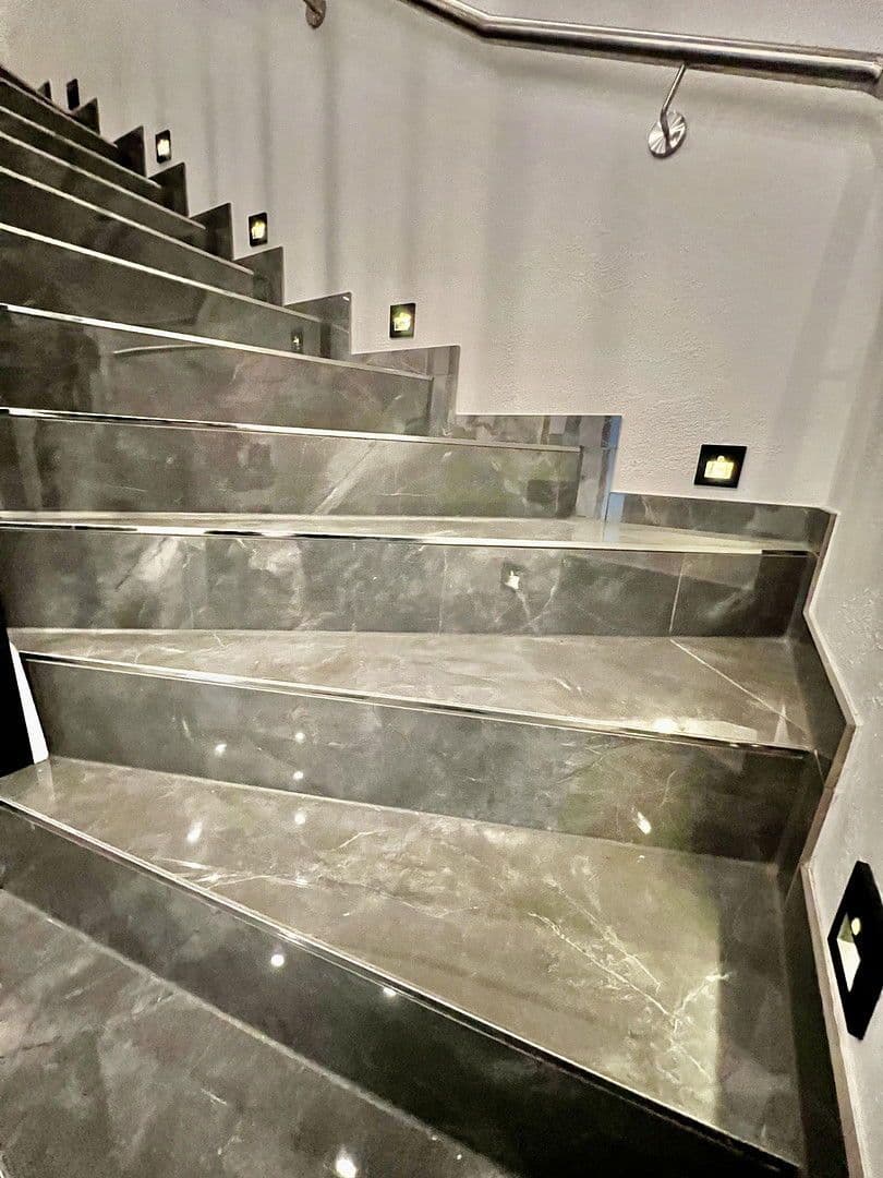 Pronájem domu 200 m², pozemek 150 m², Auf der Weingartsweide 20 A, Neuberg, Hessen Pronájem domu 200 m², pozemek 150 m², Auf der Weingartsweide 20 A, Neuberg, Hessen