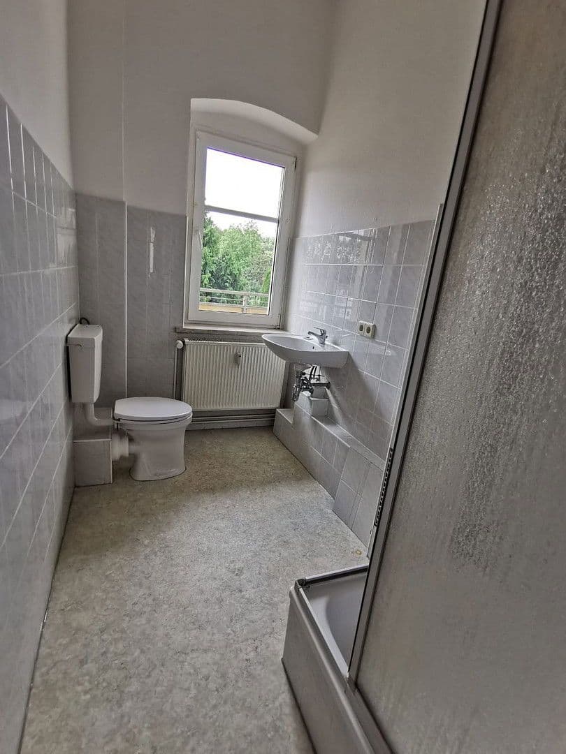 Pronájem bytu 1+1 38 m², Leipziger Vorstadt 18, Pegau, Sasko Pronájem bytu 1+1 38 m², Leipziger Vorstadt 18, Pegau, Sasko