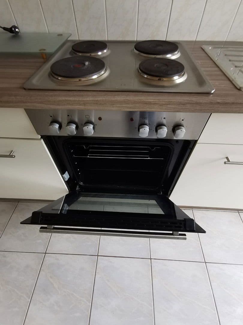 Pronájem bytu 1+1 38 m², Leipziger Vorstadt 18, Pegau, Sasko Pronájem bytu 1+1 38 m², Leipziger Vorstadt 18, Pegau, Sasko