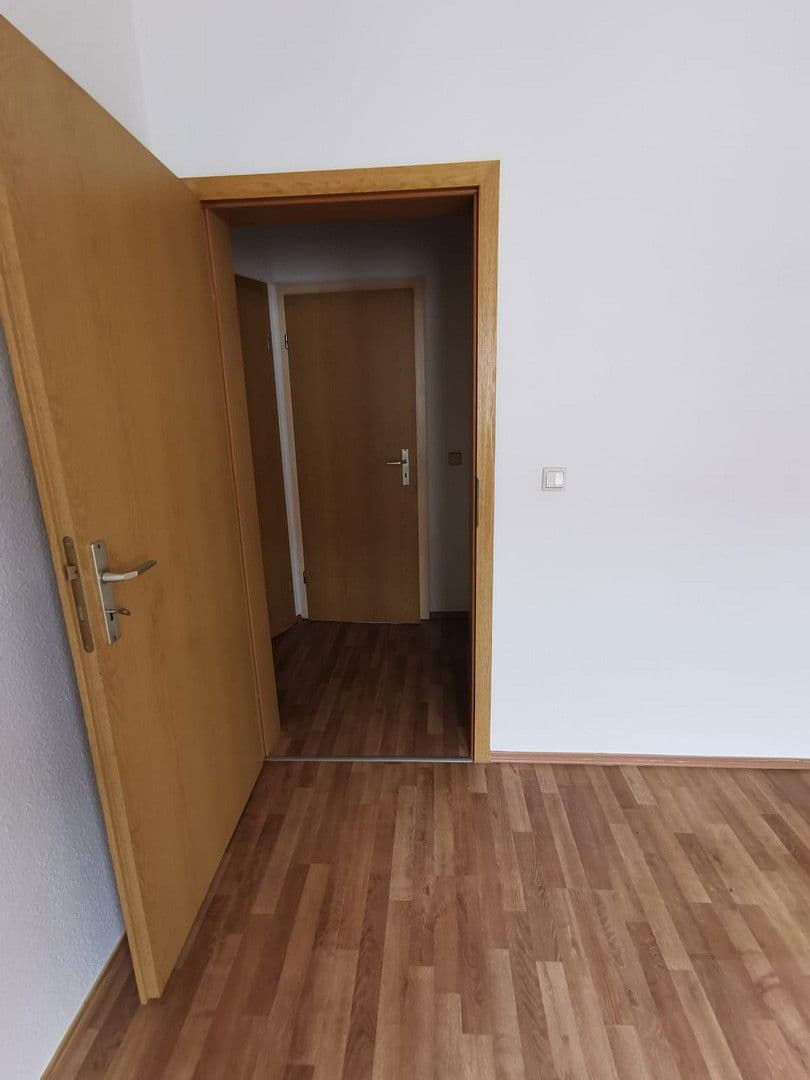 Pronájem bytu 1+1 38 m², Leipziger Vorstadt 18, Pegau, Sasko Pronájem bytu 1+1 38 m², Leipziger Vorstadt 18, Pegau, Sasko