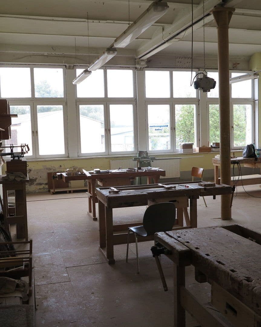 Prodej domu 6.000 m², pozemek 6.000 m², Malchin, Mecklenburg-Vorpommern Prodej domu 6.000 m², pozemek 6.000 m², Malchin, Mecklenburg-Vorpommern