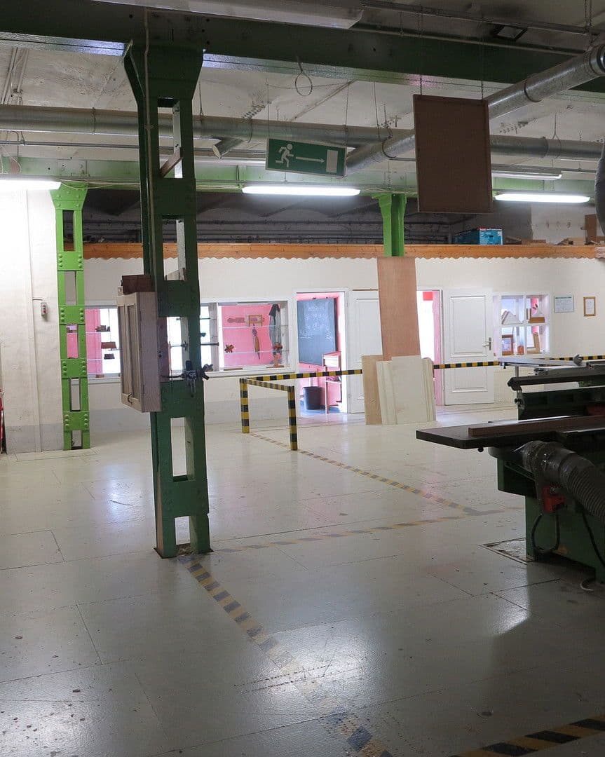 Prodej domu 6.000 m², pozemek 6.000 m², Malchin, Mecklenburg-Vorpommern Prodej domu 6.000 m², pozemek 6.000 m², Malchin, Mecklenburg-Vorpommern