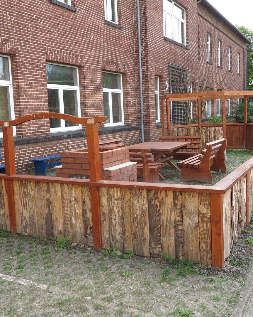 Prodej domu 6.000 m², pozemek 6.000 m², Malchin, Mecklenburg-Vorpommern Prodej domu 6.000 m², pozemek 6.000 m², Malchin, Mecklenburg-Vorpommern