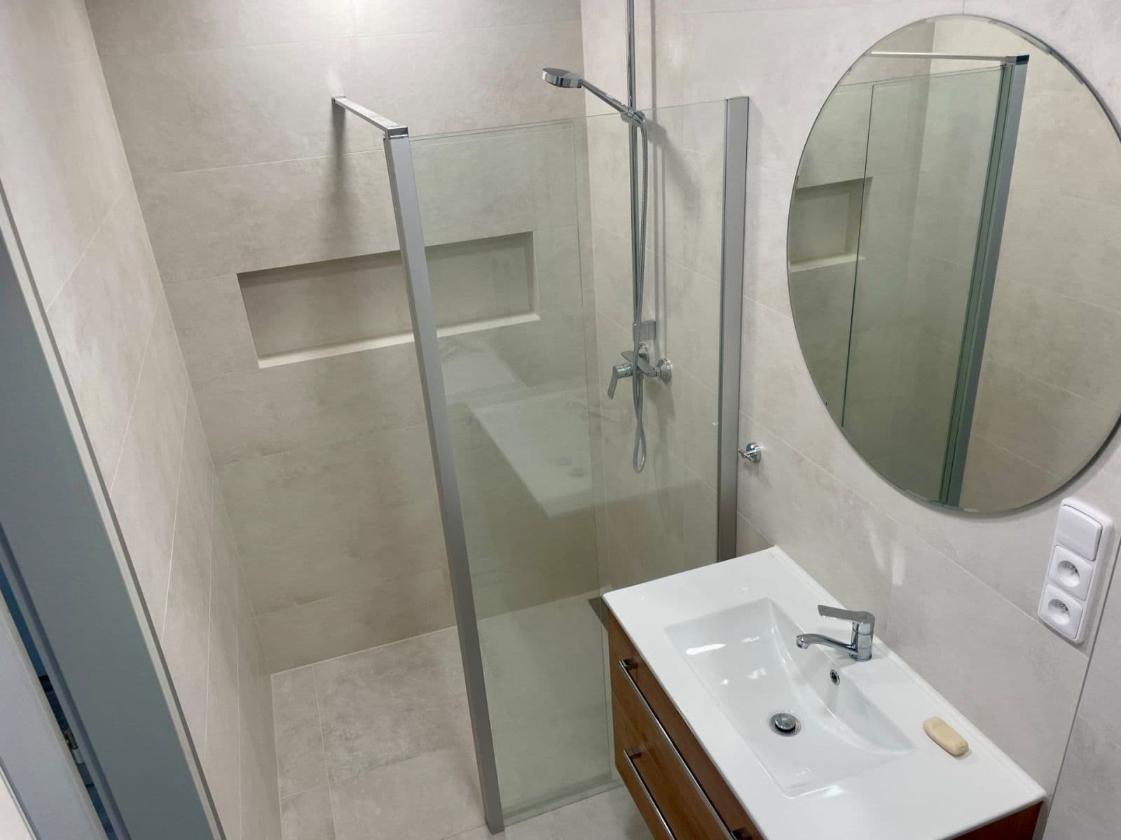 Prodej bytu 2+kk 50 m², Na Rokytce, Praha, Praha Prodej bytu 2+kk 50 m², Na Rokytce, Praha, Praha