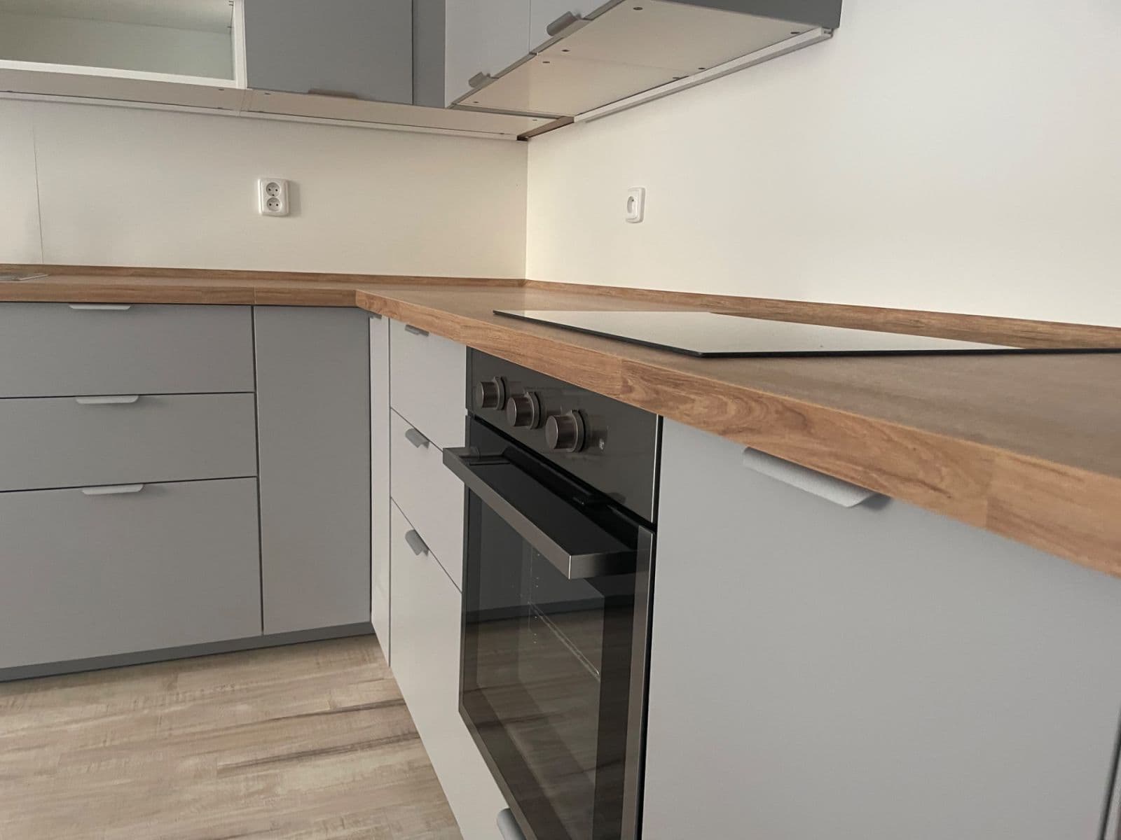 Prodej bytu 2+kk 50 m², Na Rokytce, Praha, Praha Prodej bytu 2+kk 50 m², Na Rokytce, Praha, Praha