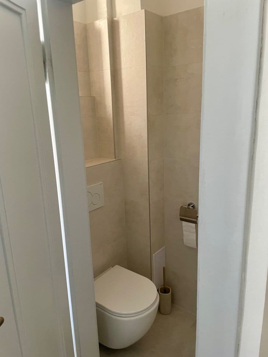 Prodej bytu 2+kk 50 m², Na Rokytce, Praha, Praha Prodej bytu 2+kk 50 m², Na Rokytce, Praha, Praha