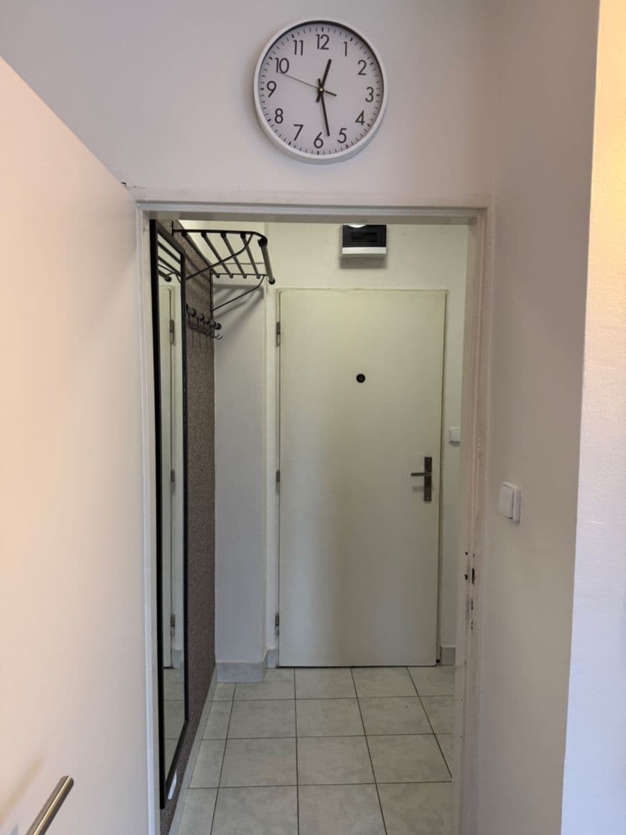 Pronájem bytu 1+kk 24 m², Za Mlýnem, Praha, Praha Pronájem bytu 1+kk 24 m², Za Mlýnem, Praha, Praha