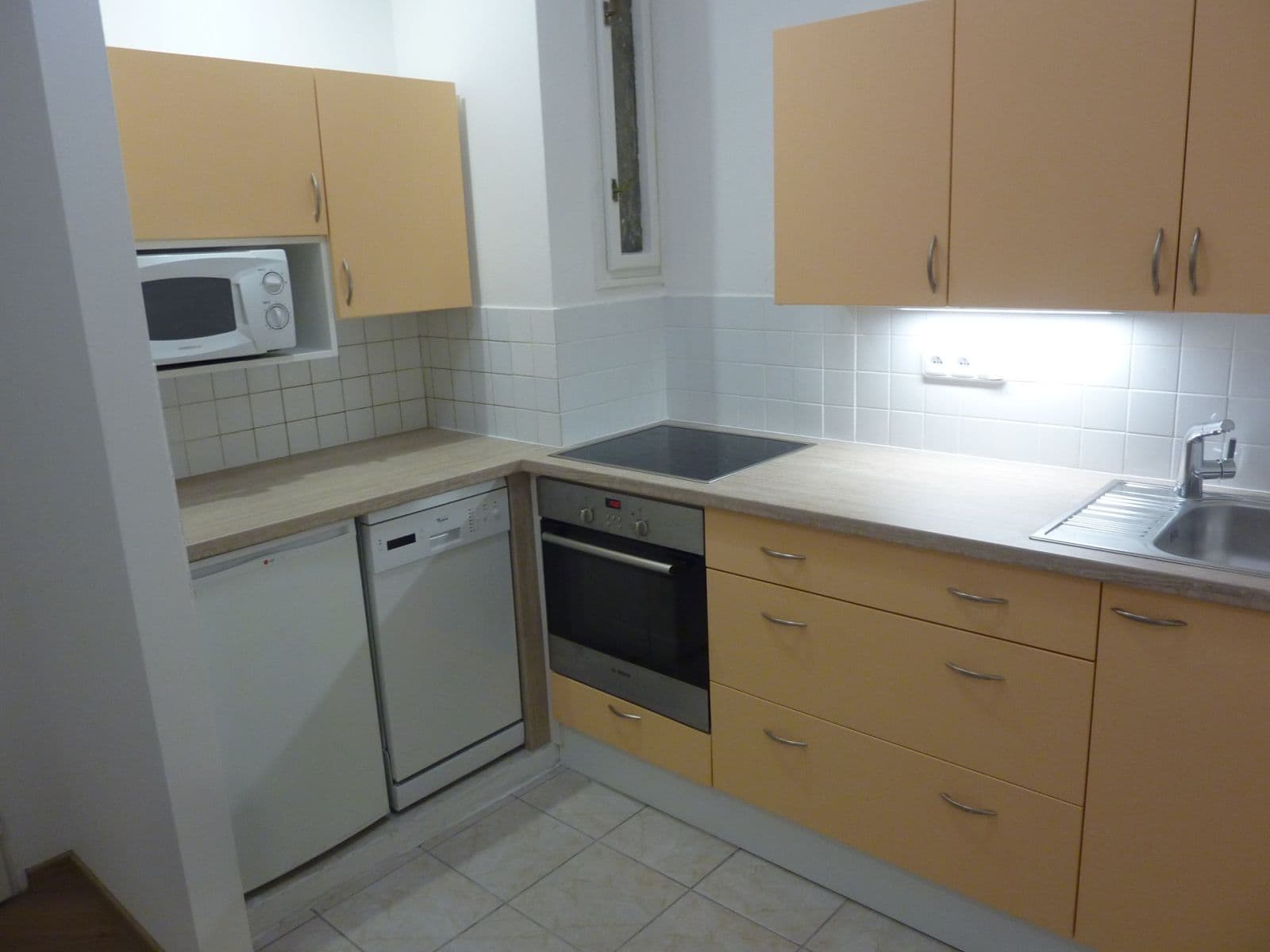 Pronájem bytu 2+1 60 m², Vlkova, Praha, Praha Pronájem bytu 2+1 60 m², Vlkova, Praha, Praha